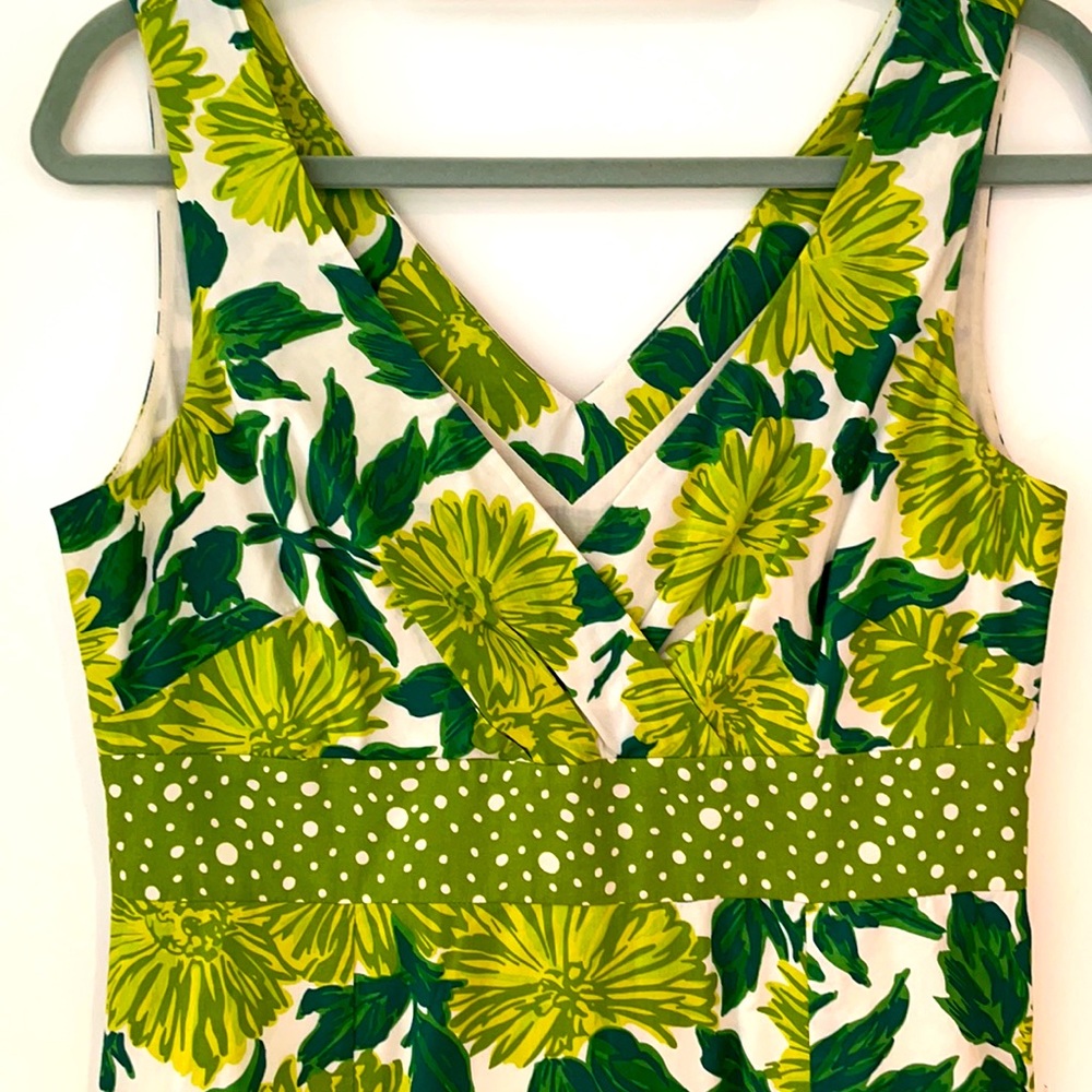 Pretty V-Neck Green Floral Boden Dress